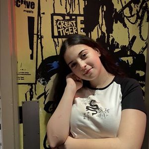 Meet your Posher, Charlotte